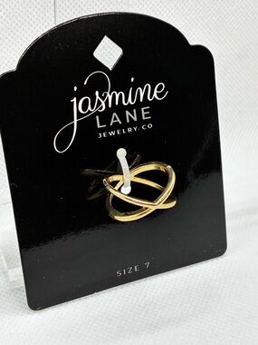3For$20 Jasmine Lane Gold Interlocking Ring - Size 7